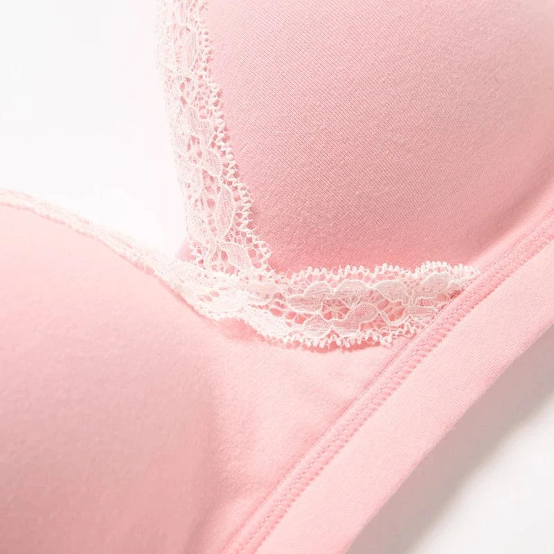 Maternity Nursing Bra with French Lace