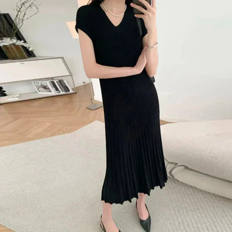 Maternity Knitted Dress with Short Sleeve and V-neck