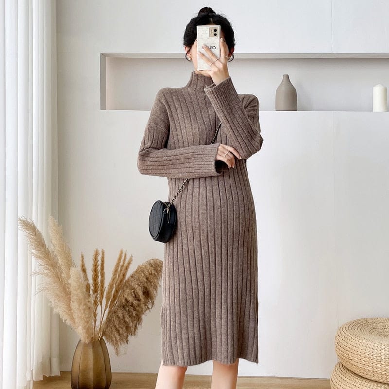 Premium Maternity Dress: Expertly Knitted for Ultimate Warmth and Comfort with Long Slee