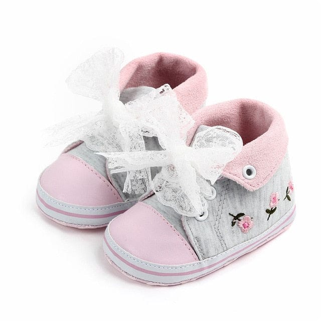 Soft Sole White Lace Floral Embroidered Shoes for Baby Girls – Elegant and Comfortable