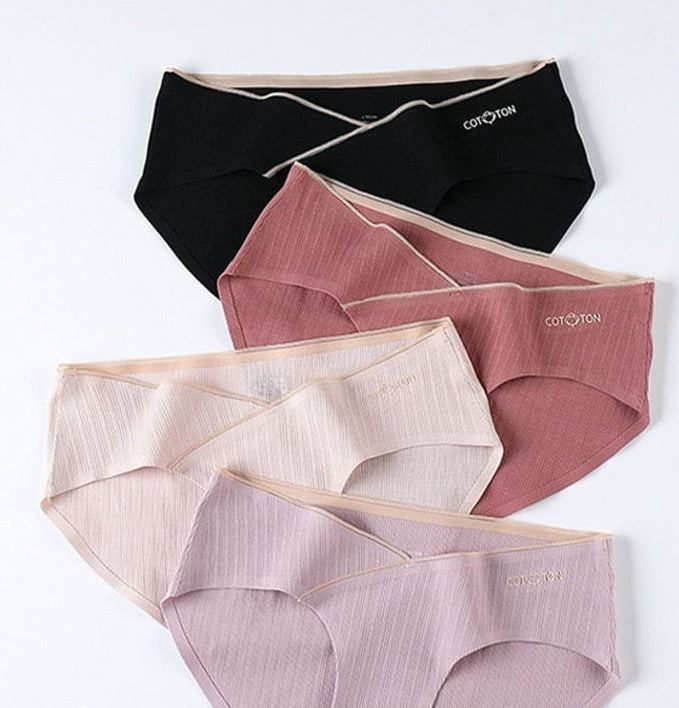 "Seamless low waist belly maternity panties: made of high-quality material, support