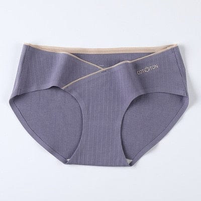 "Seamless low waist belly maternity panties: made of high-quality material, support