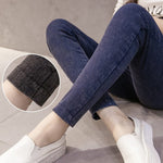 Load image into Gallery viewer, High Waisted Maternity Boyfriend Jeans - The Ultimate Addition to Your Maternity Wardrobe
