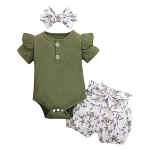 Finest Baby Girl Outfit: Adorable 3-Piece Clothes Set for your Baby Girl